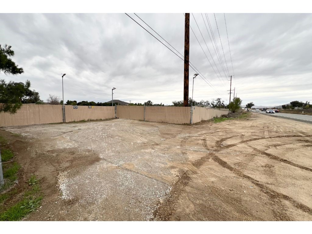 33761 Leon Rd