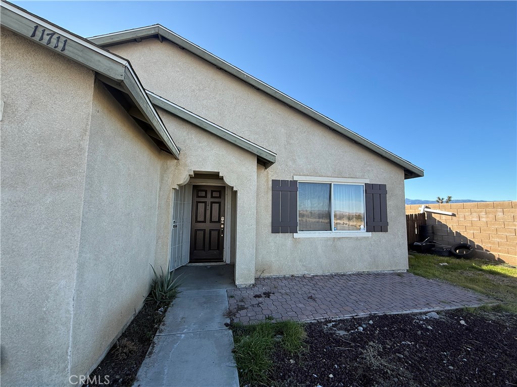 11711 Cliffwood