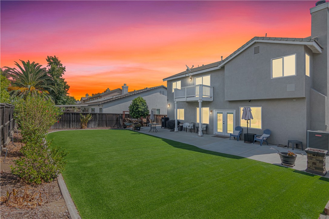 33611 Delphinium Lane