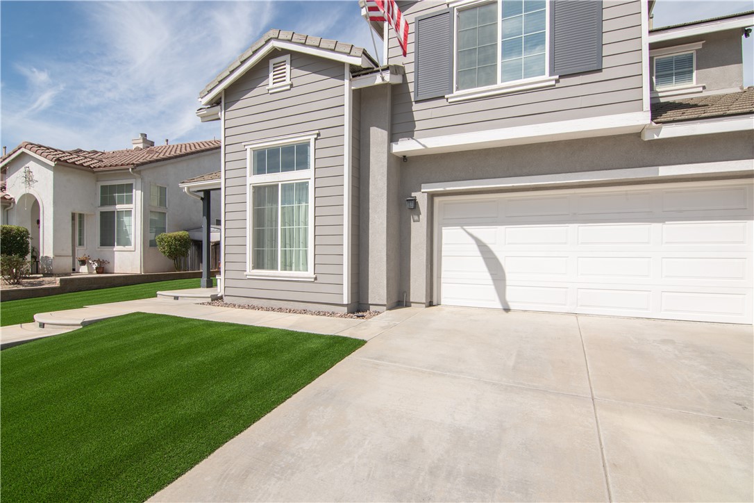 33611 Delphinium Lane