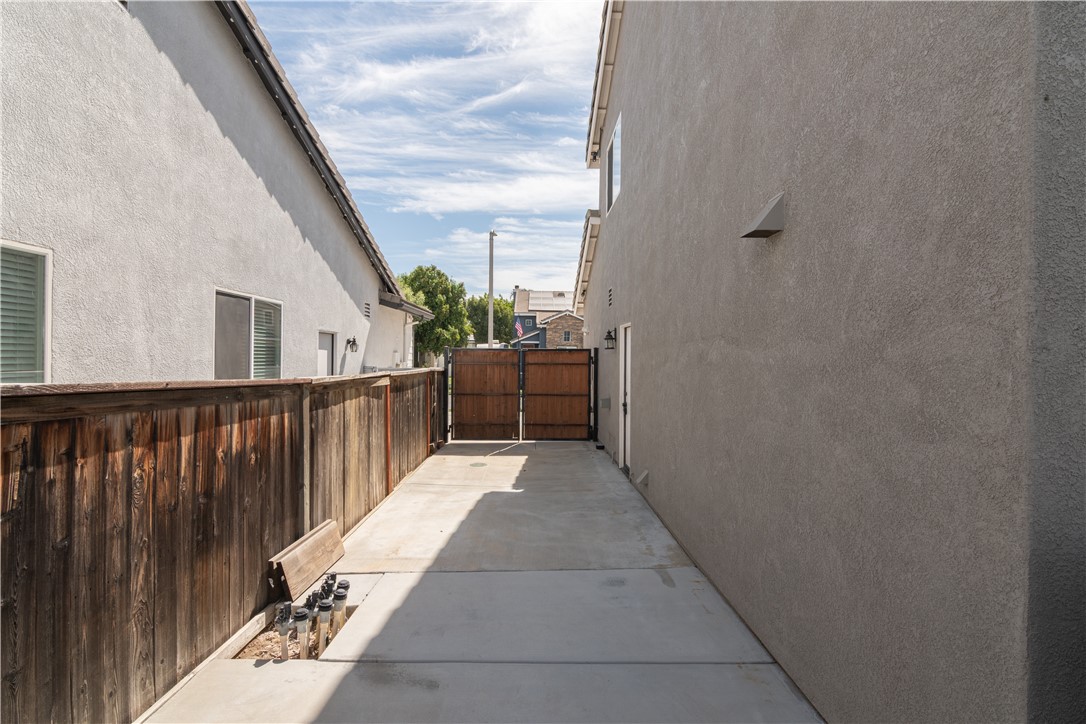 33611 Delphinium Lane