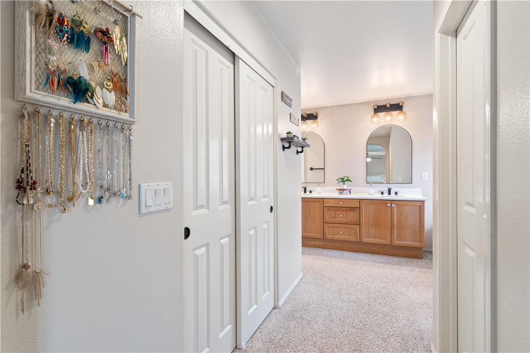 33611 Delphinium Lane