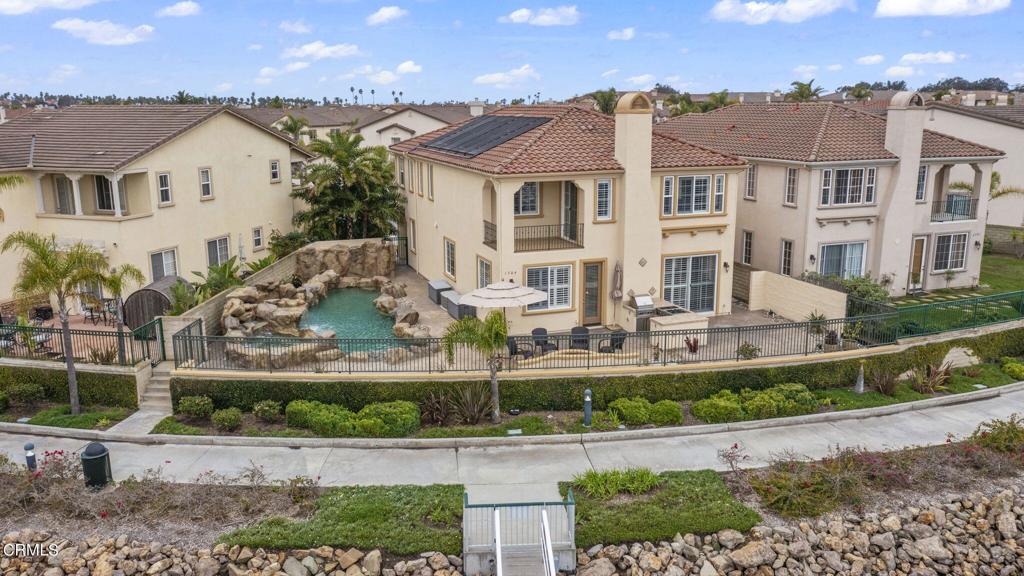 1304 Twin Tides Place