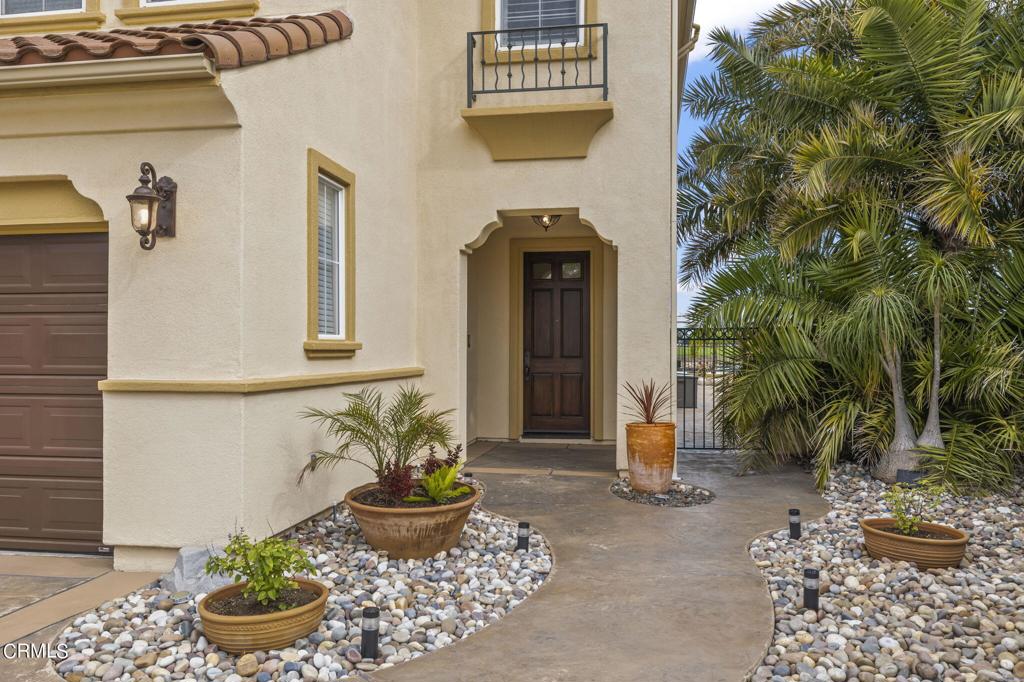 1304 Twin Tides Place