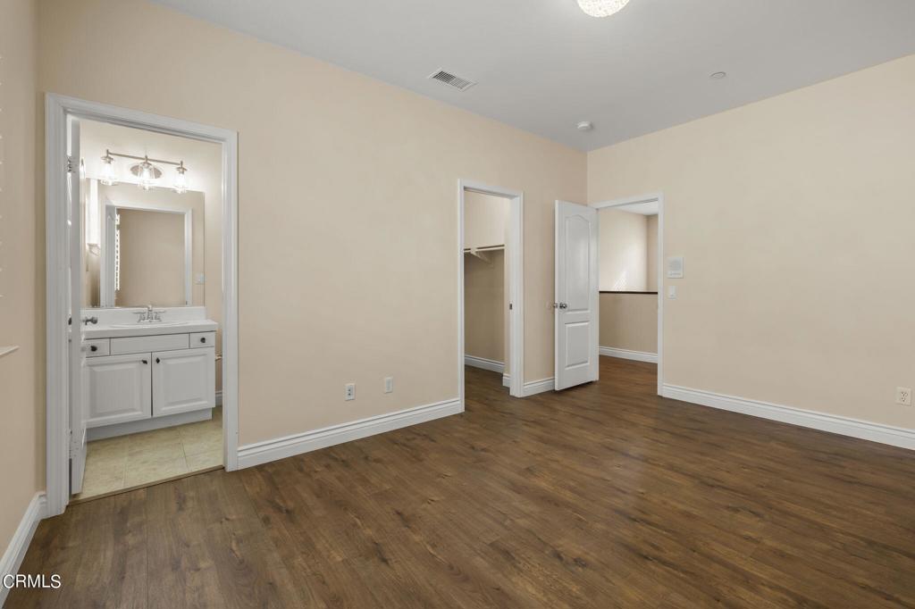 1304 Twin Tides Place