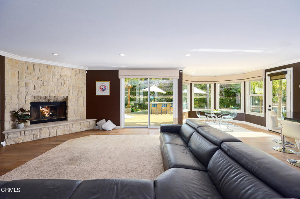 7159 Los Coyotes Place