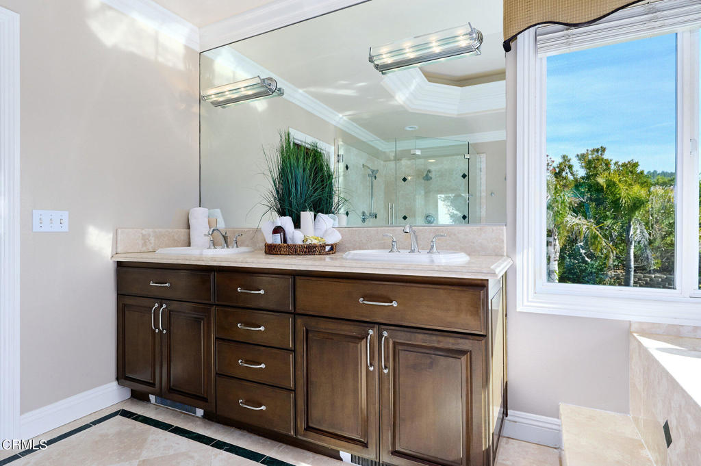 7159 Los Coyotes Place