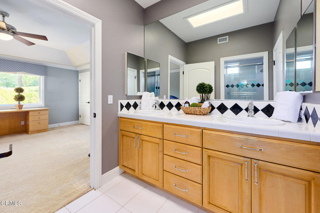 7159 Los Coyotes Place