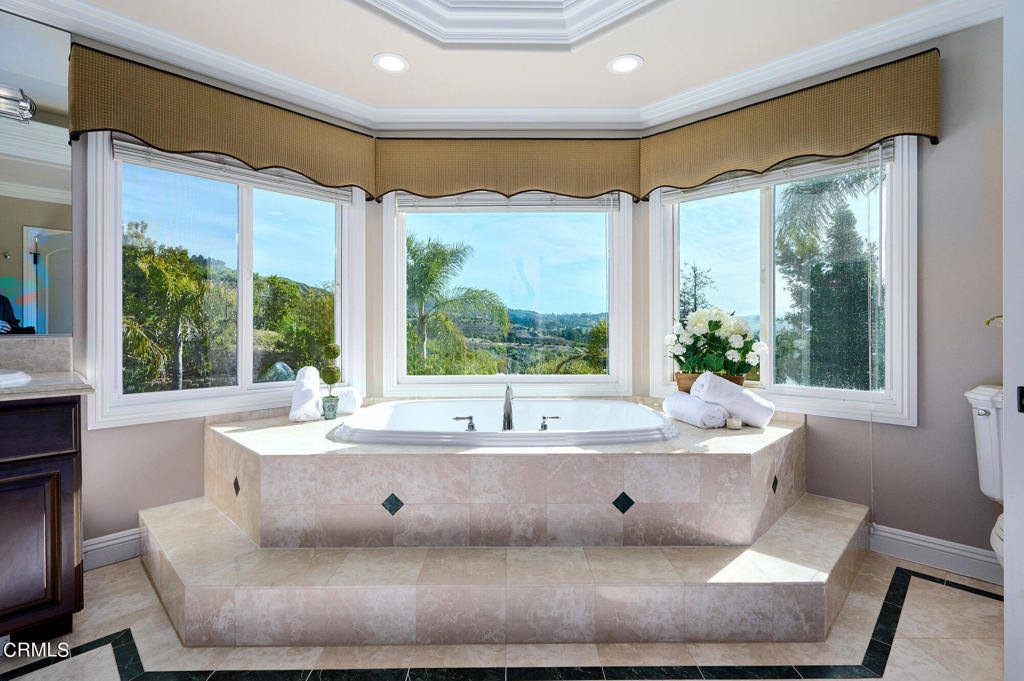 7159 Los Coyotes Place