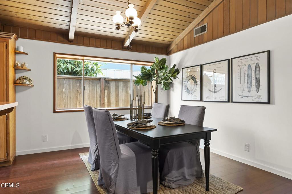 5104 Beachcomber Street