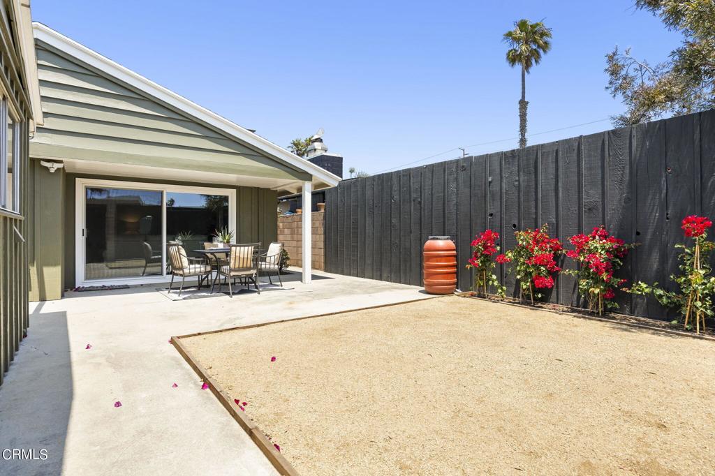 5104 Beachcomber Street