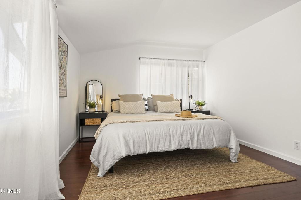 5104 Beachcomber Street