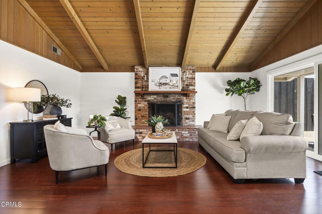 5104 Beachcomber Street