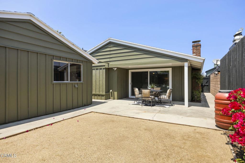 5104 Beachcomber Street