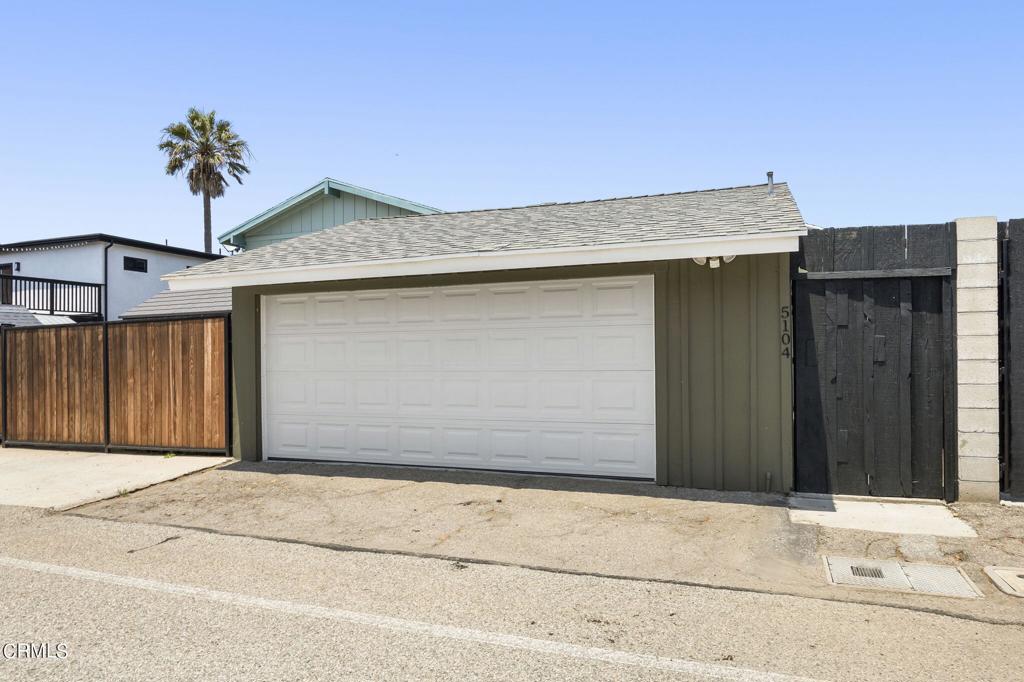 5104 Beachcomber Street