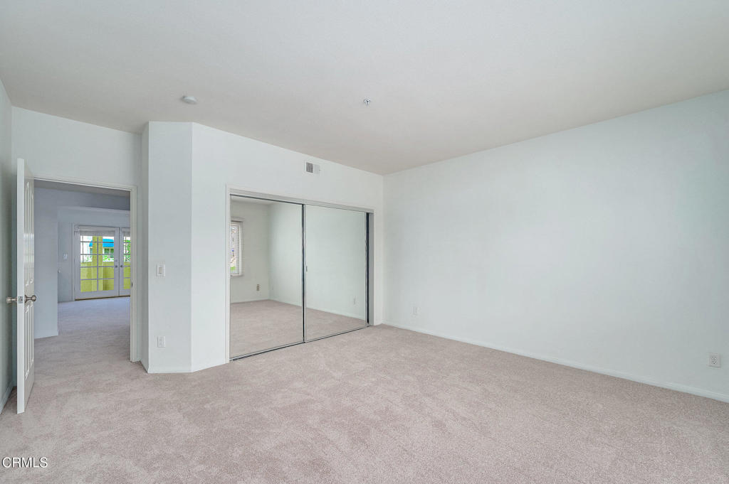 4229 Harbour Island Lane