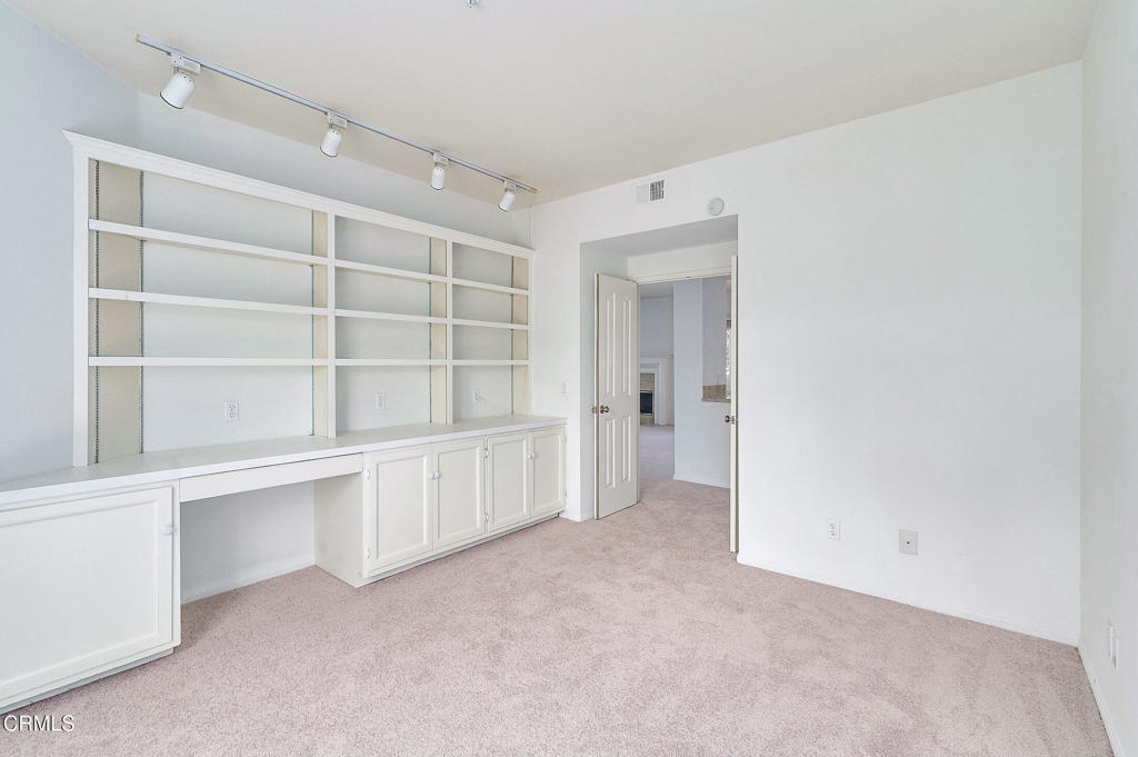 4229 Harbour Island Lane