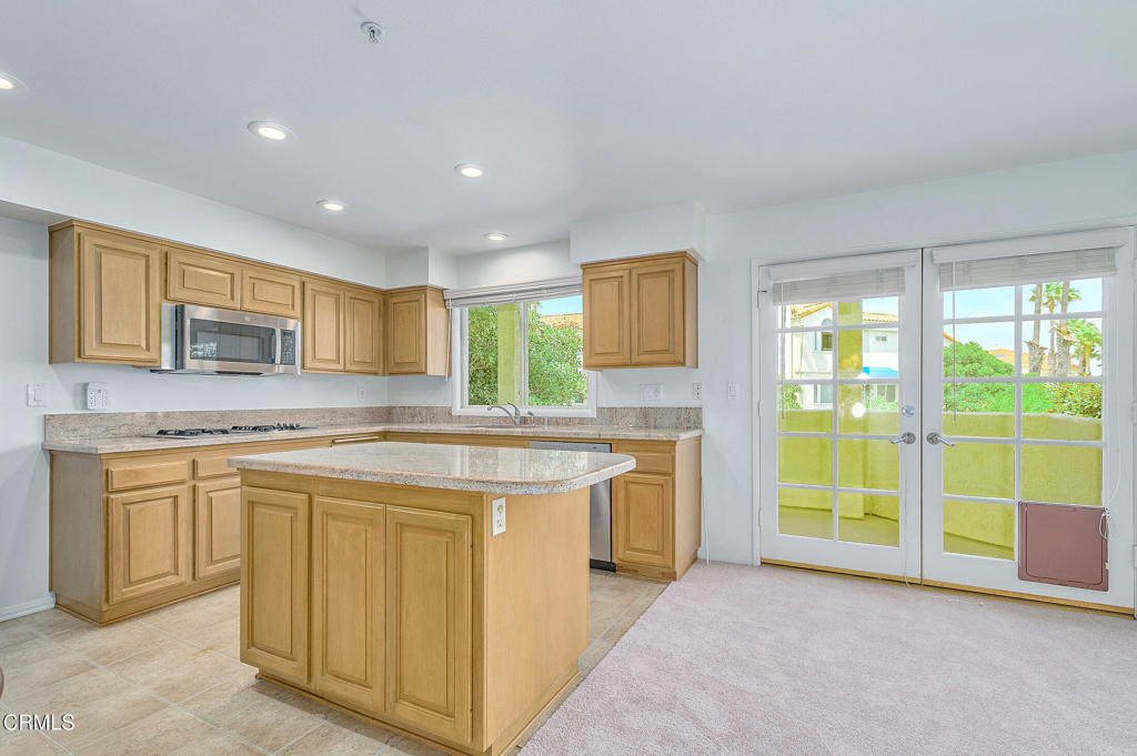 4229 Harbour Island Lane