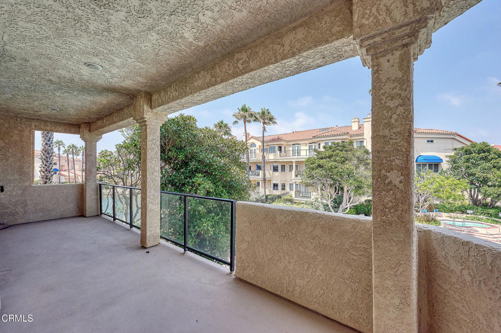 4229 Harbour Island Lane