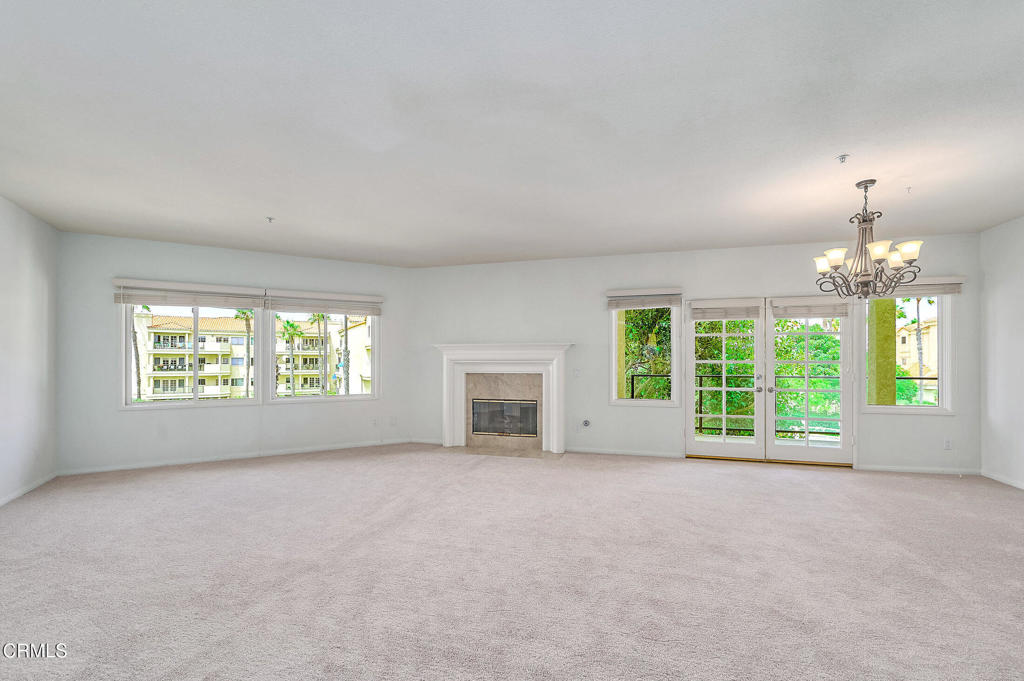 4229 Harbour Island Lane