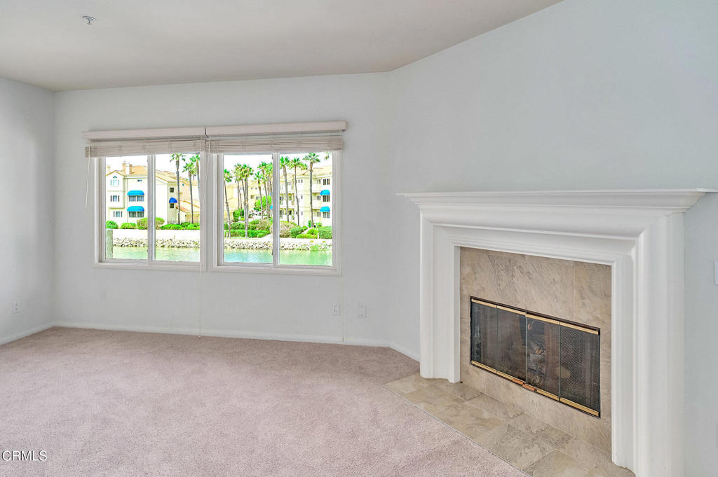 4229 Harbour Island Lane