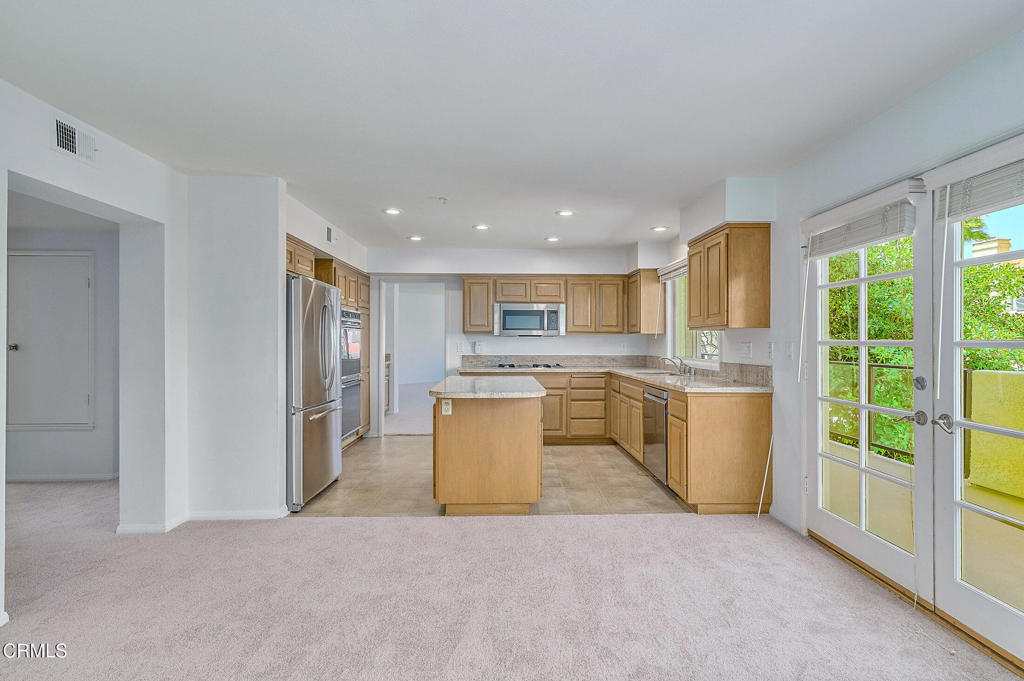 4229 Harbour Island Lane