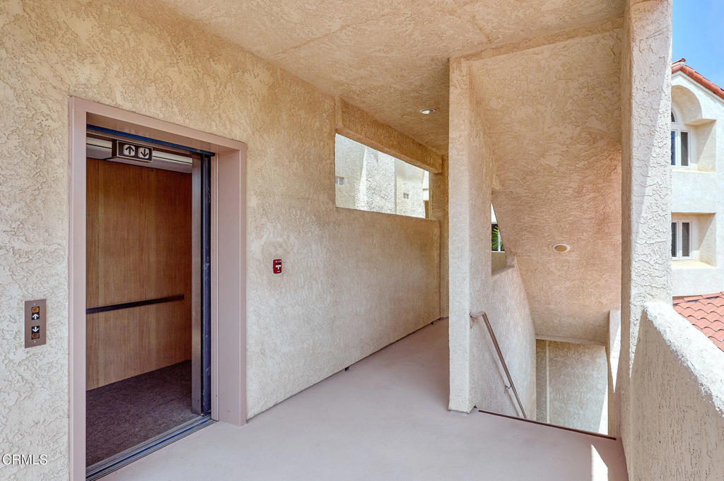 4229 Harbour Island Lane