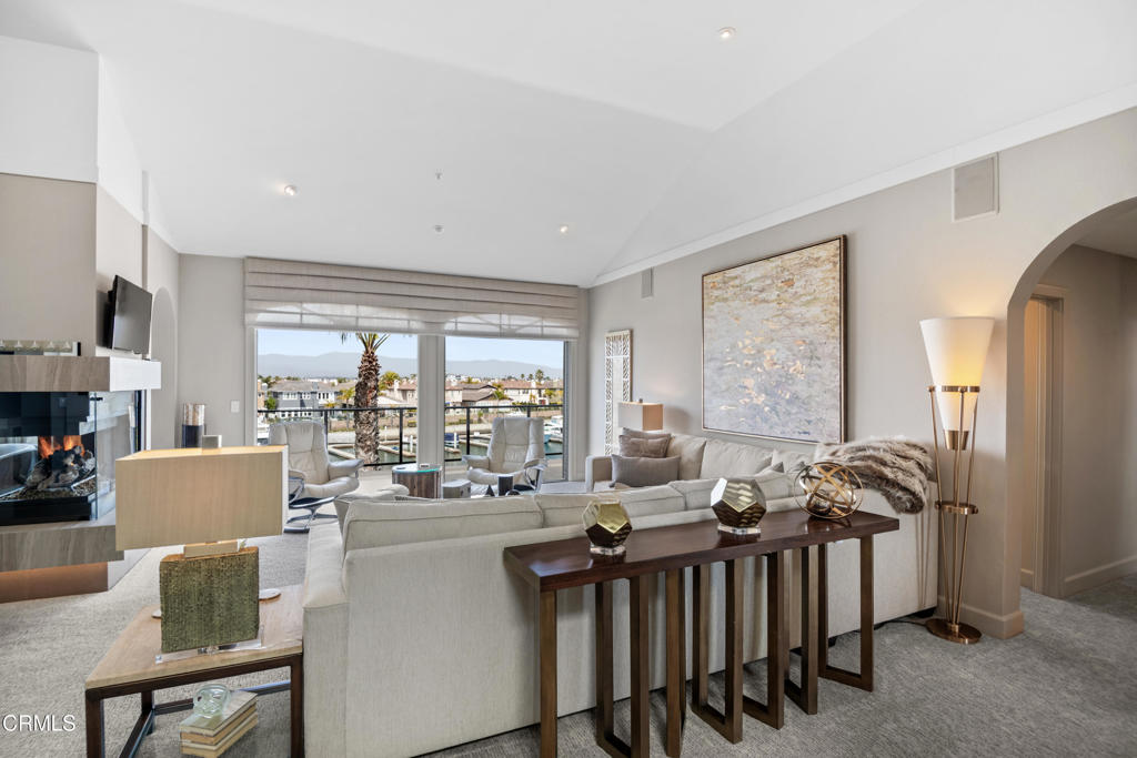 1758 Emerald Isle Way