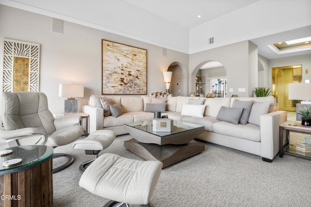 1758 Emerald Isle Way