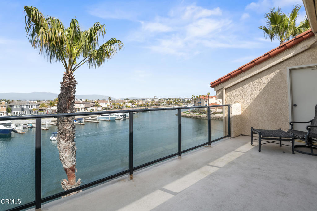 1758 Emerald Isle Way