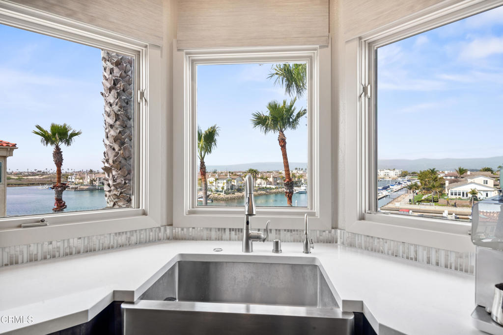 1758 Emerald Isle Way