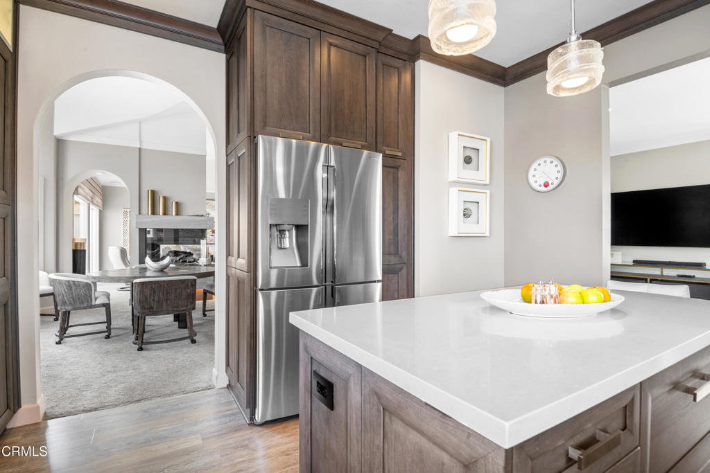 1758 Emerald Isle Way