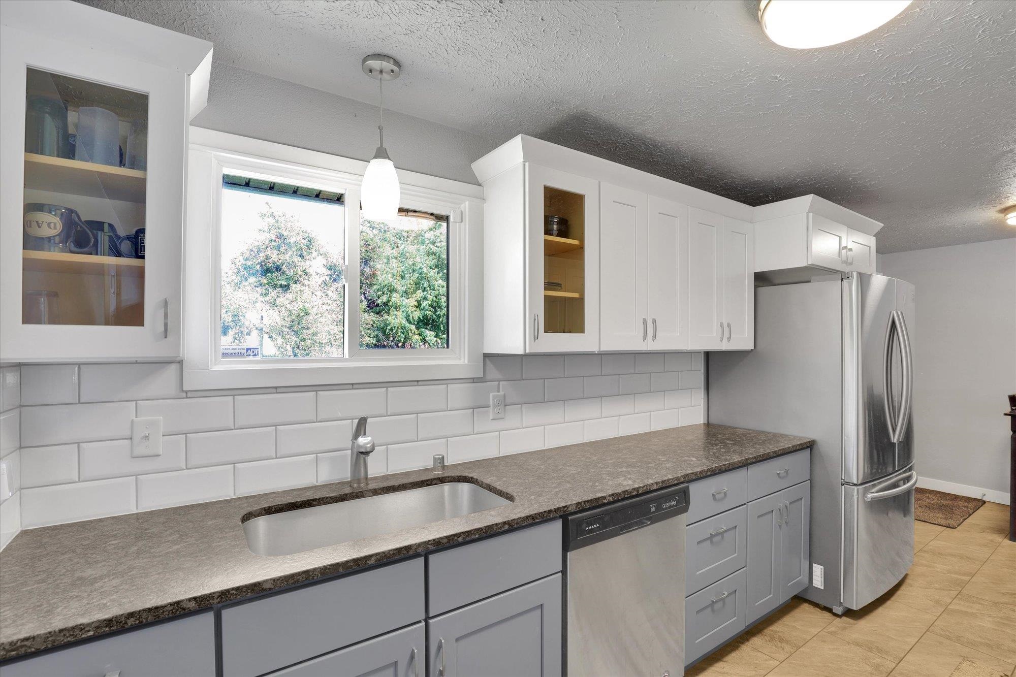 19207 E Sprague Ave