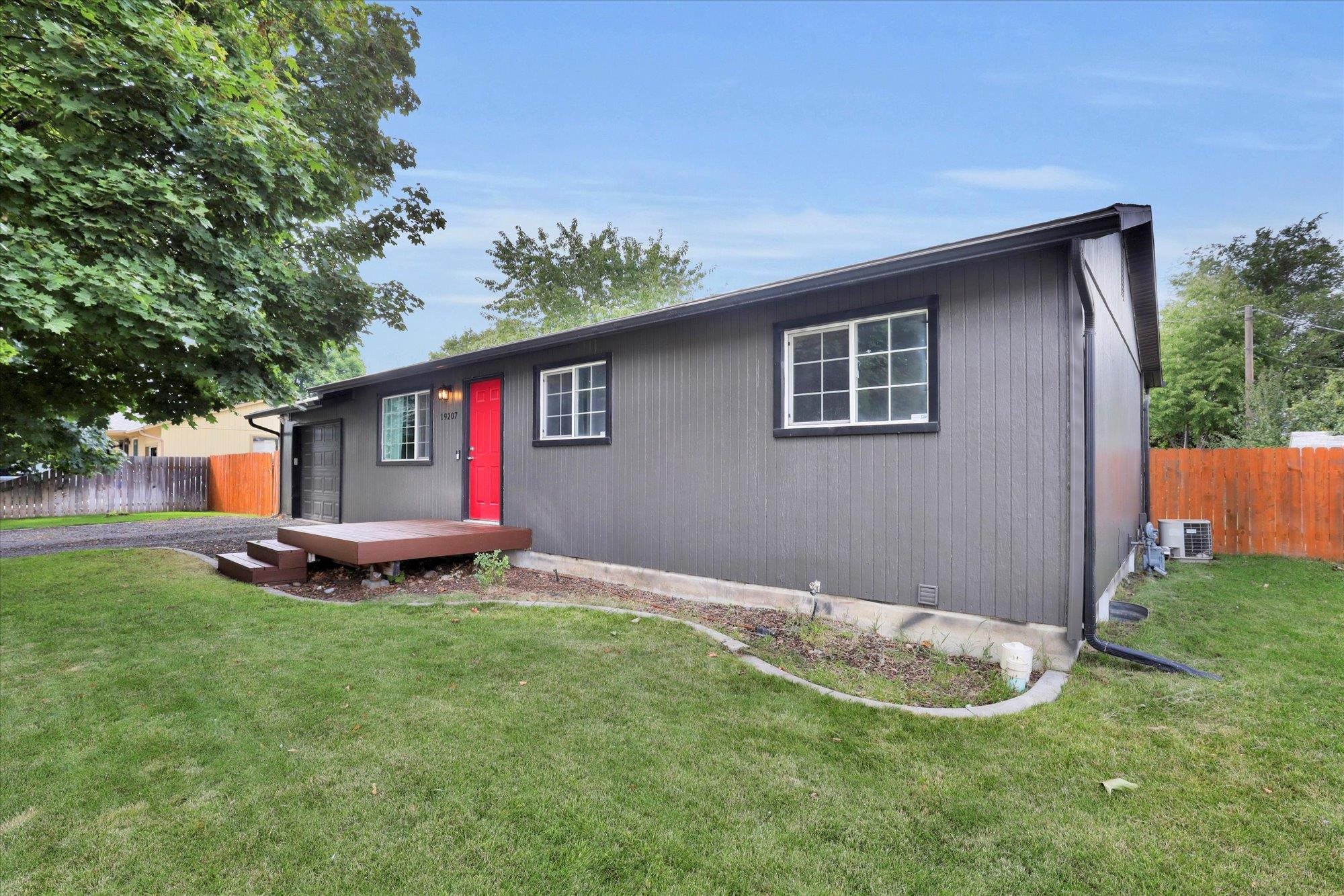 19207 E Sprague Ave