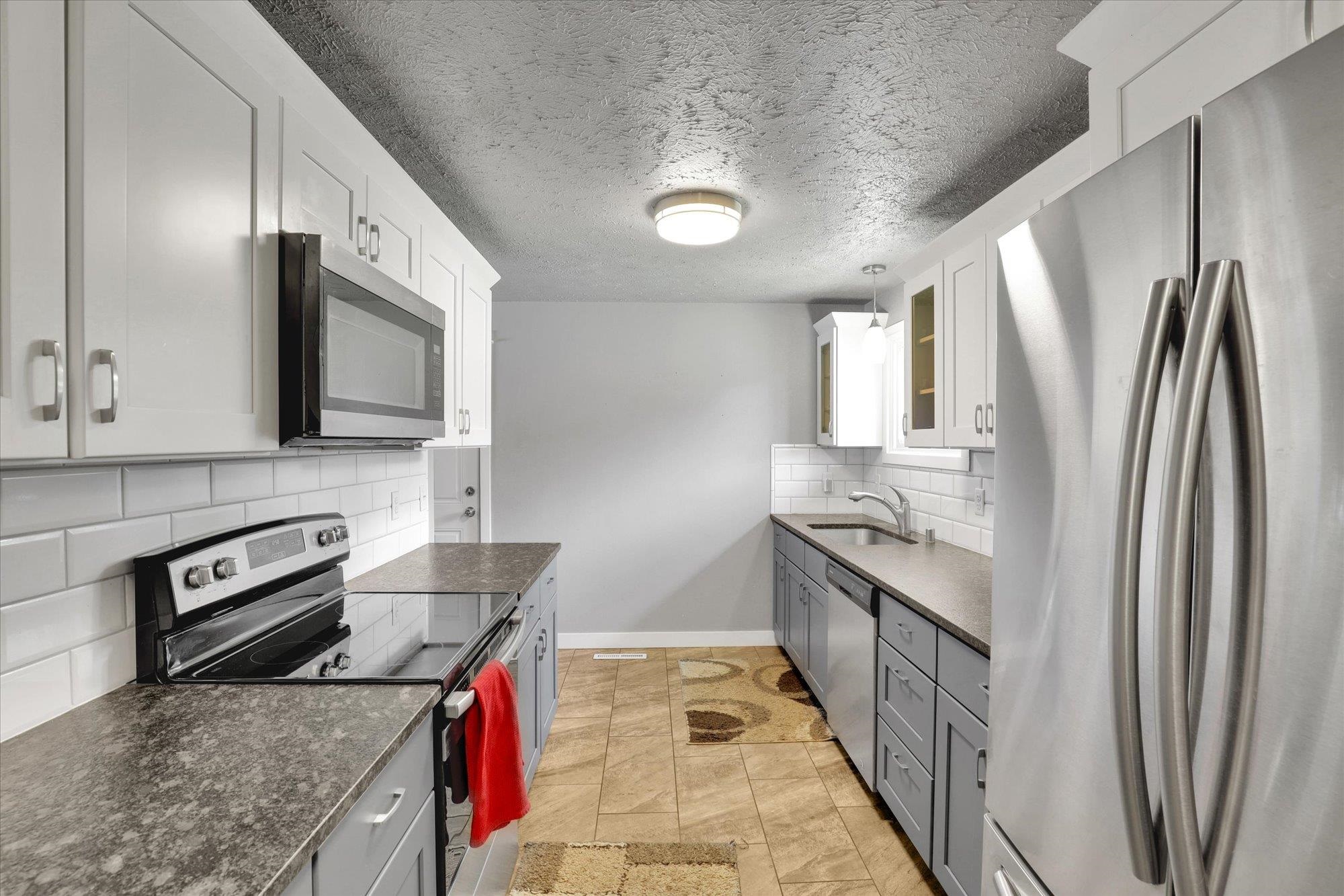 19207 E Sprague Ave