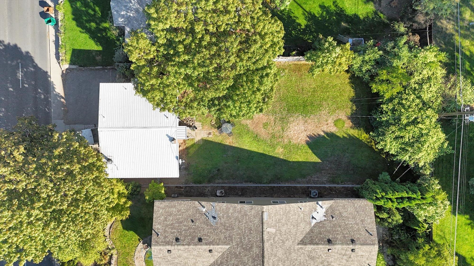 1104 E 29th Ave Ave