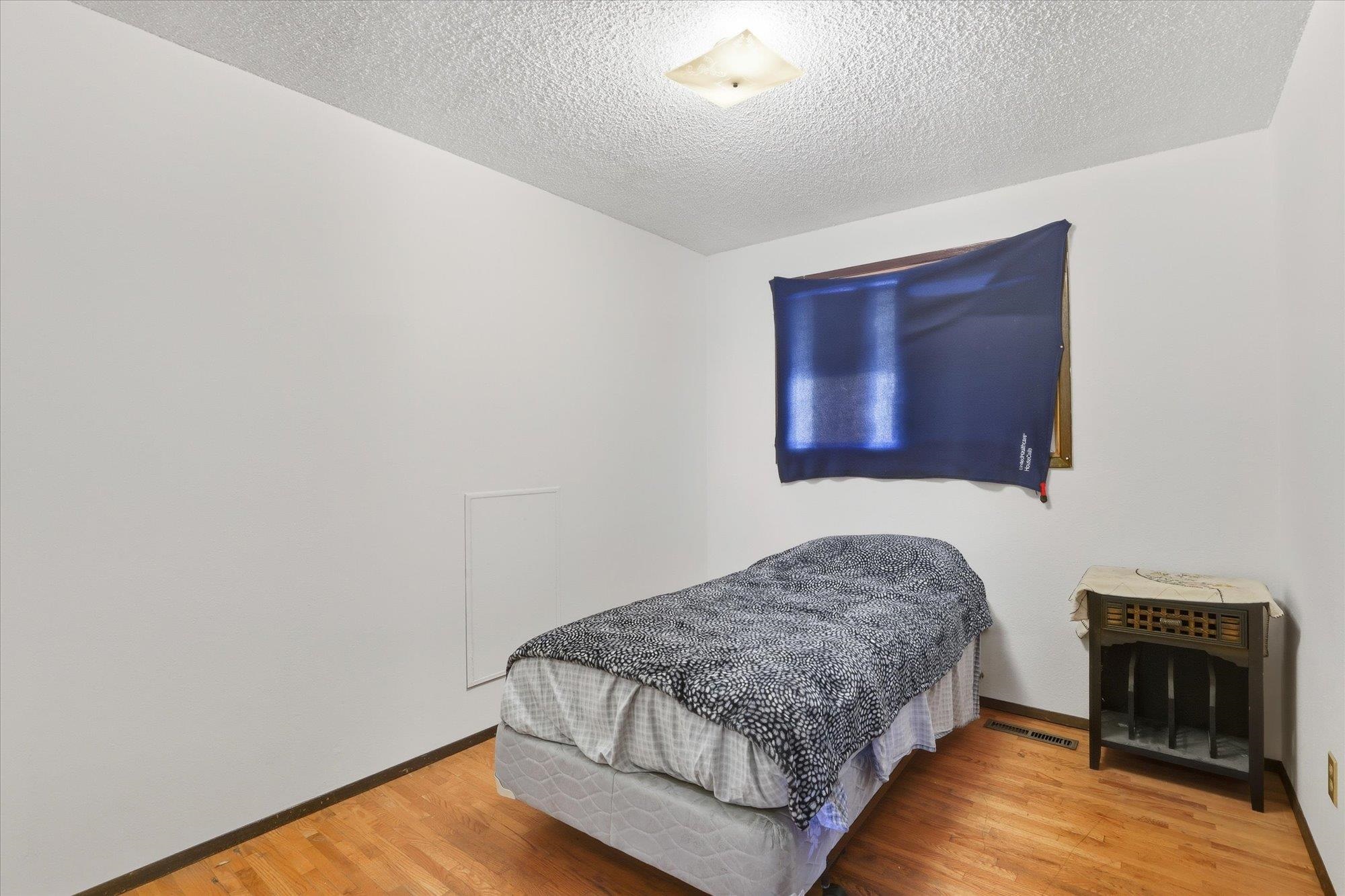 19023 E Valleyway Ave