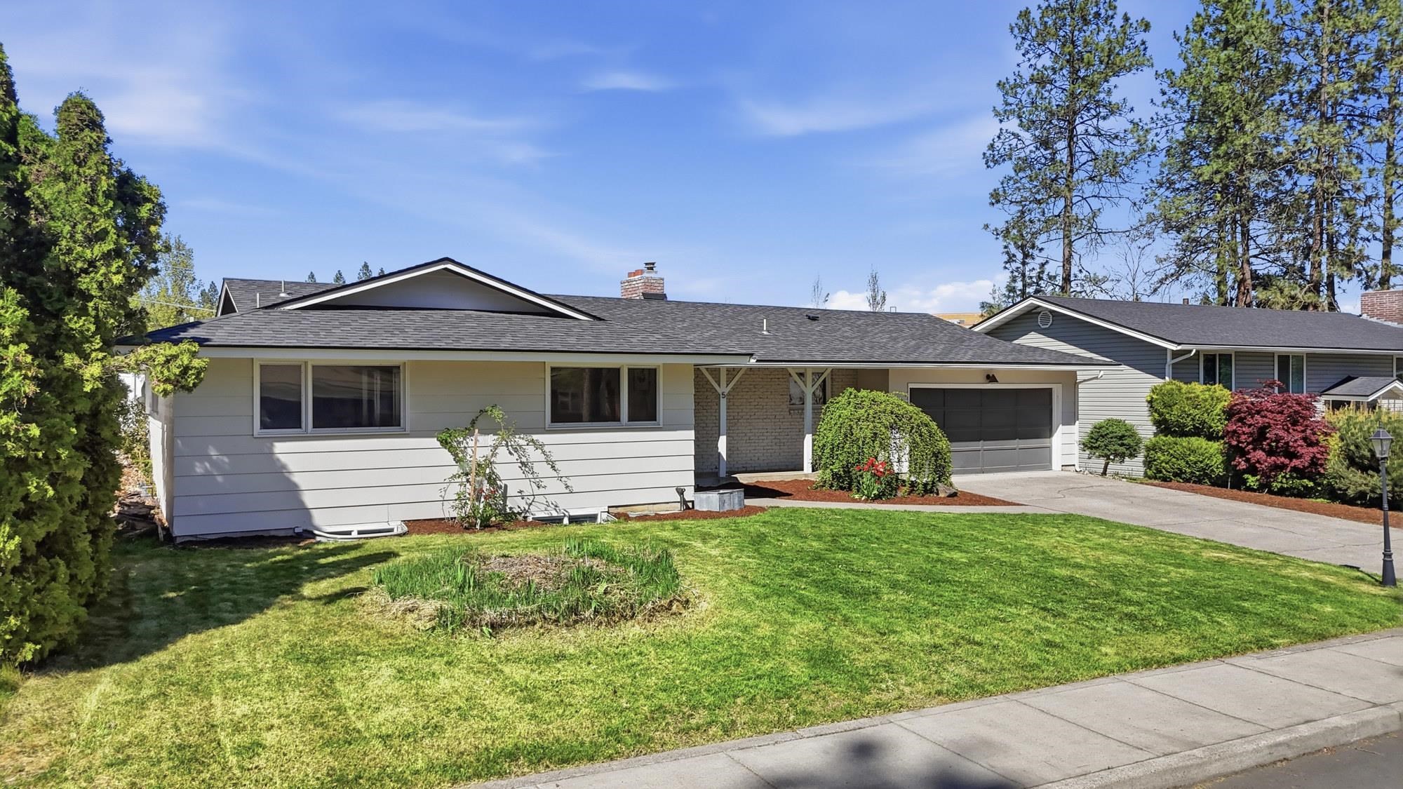 5 E Regina Ave