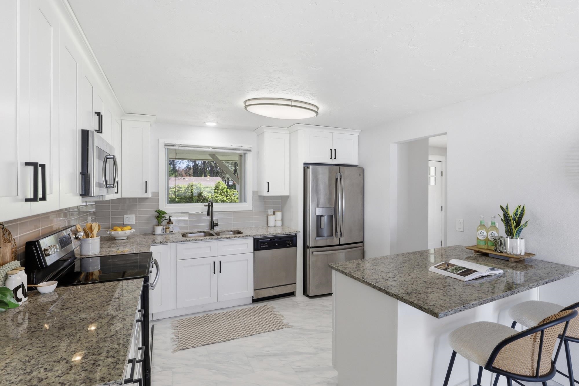 5 E Regina Ave