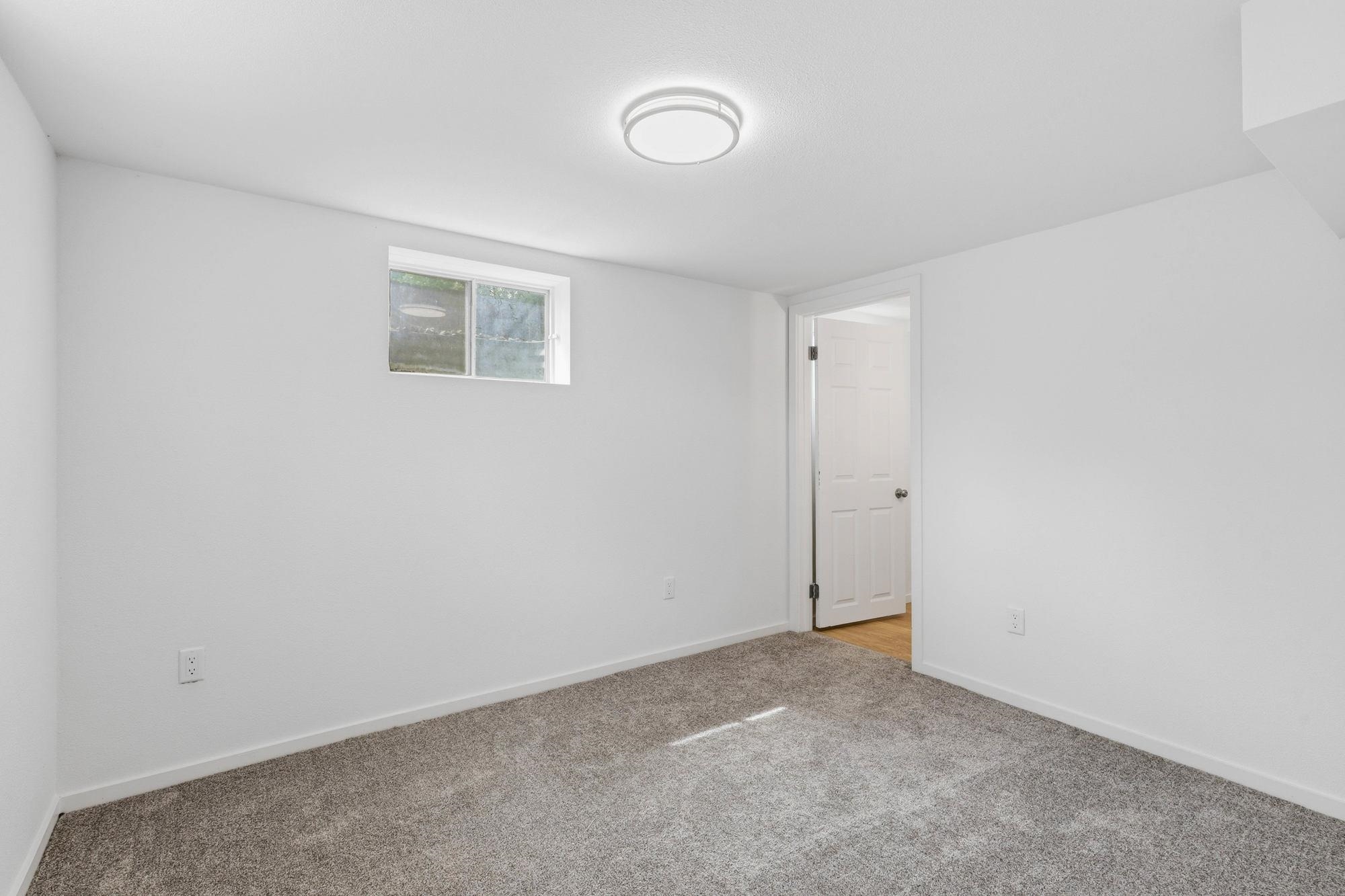 304 E Columbia Ave