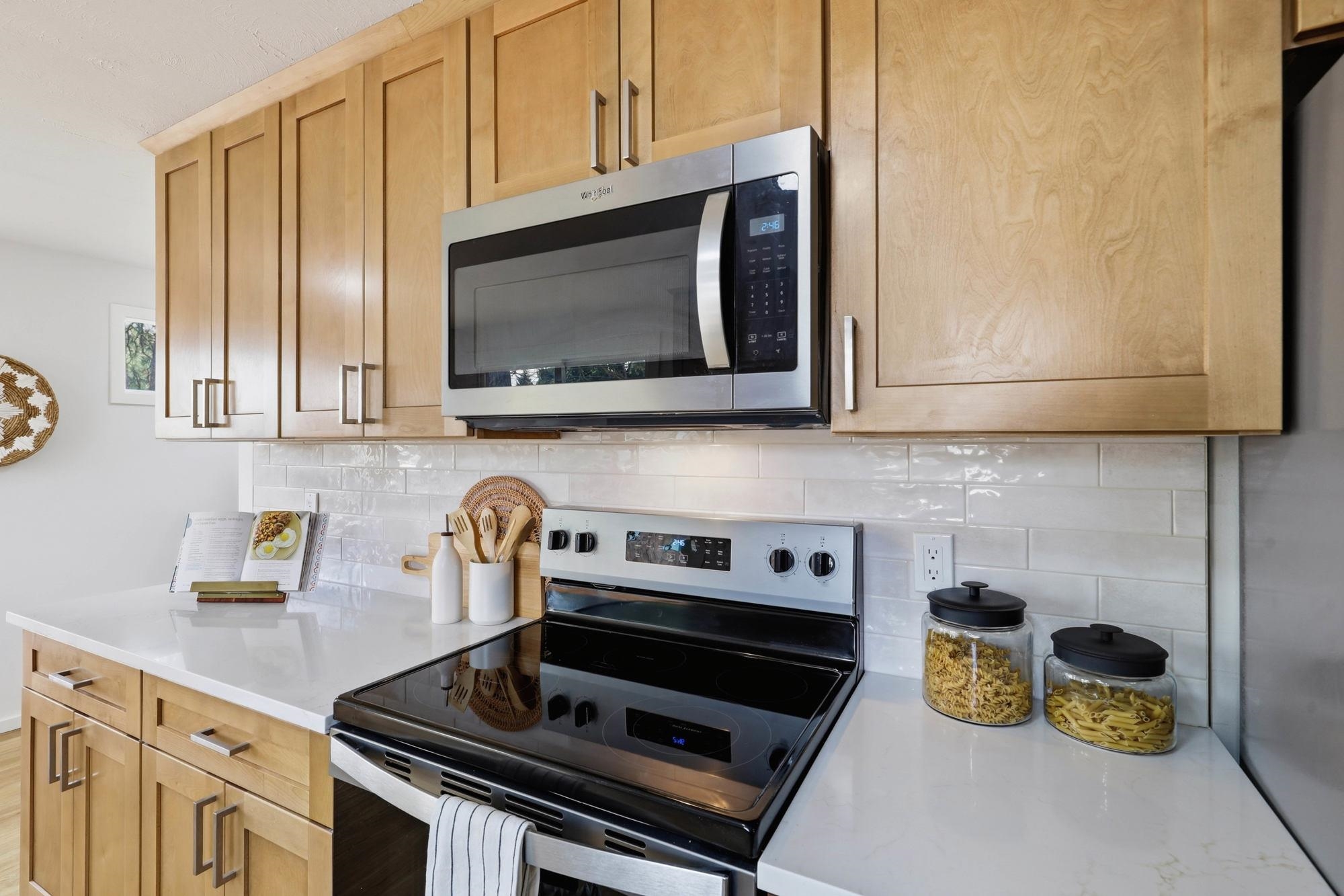 304 E Columbia Ave