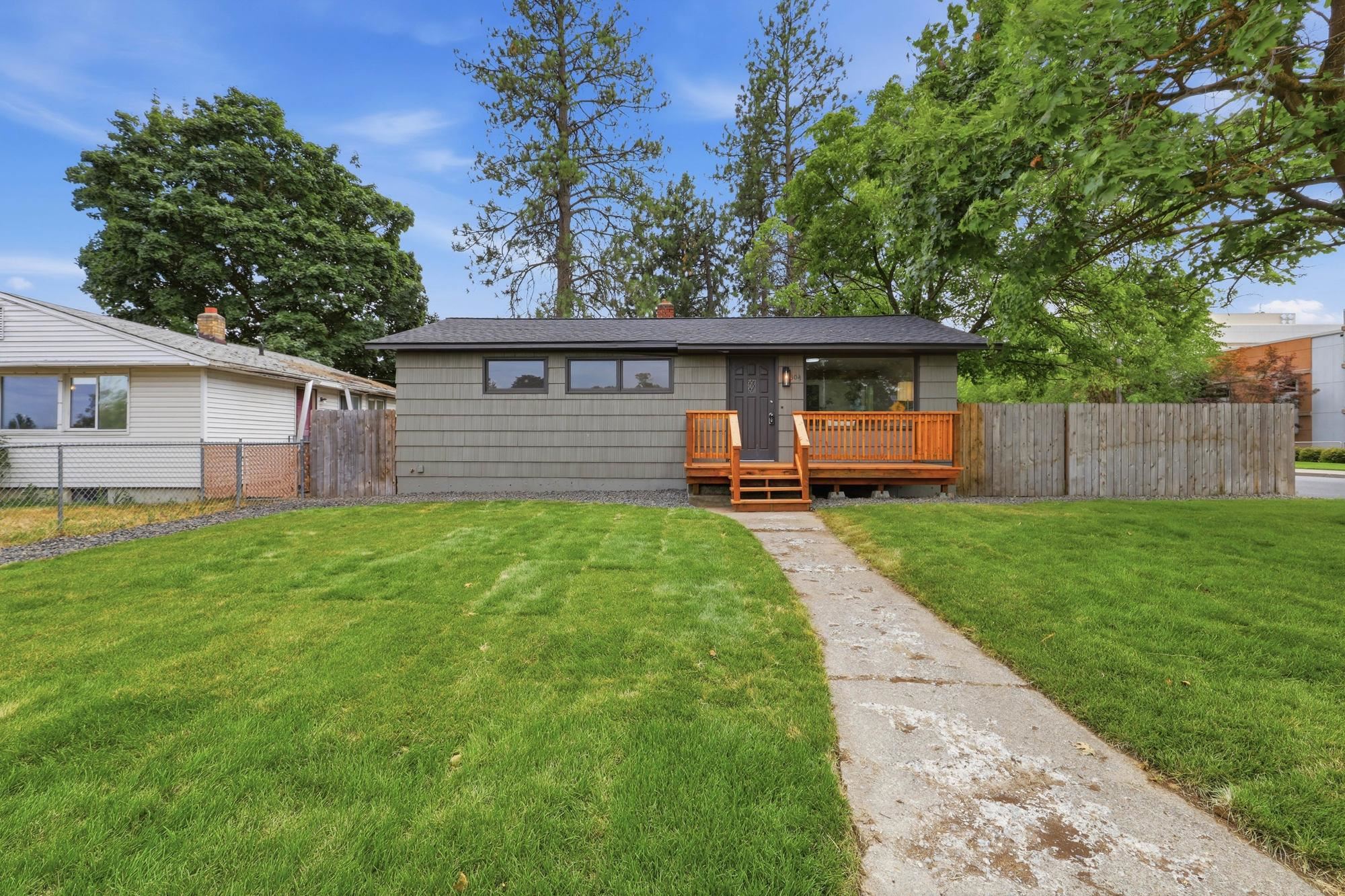 304 E Columbia Ave