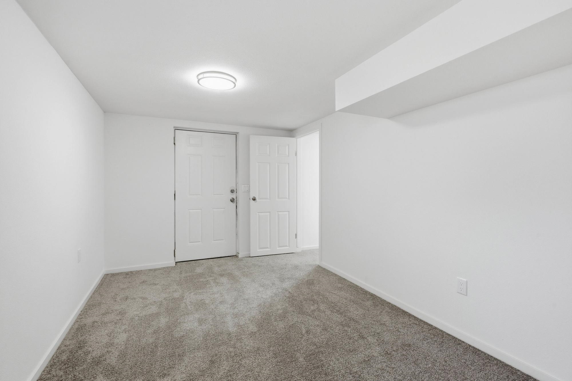 304 E Columbia Ave