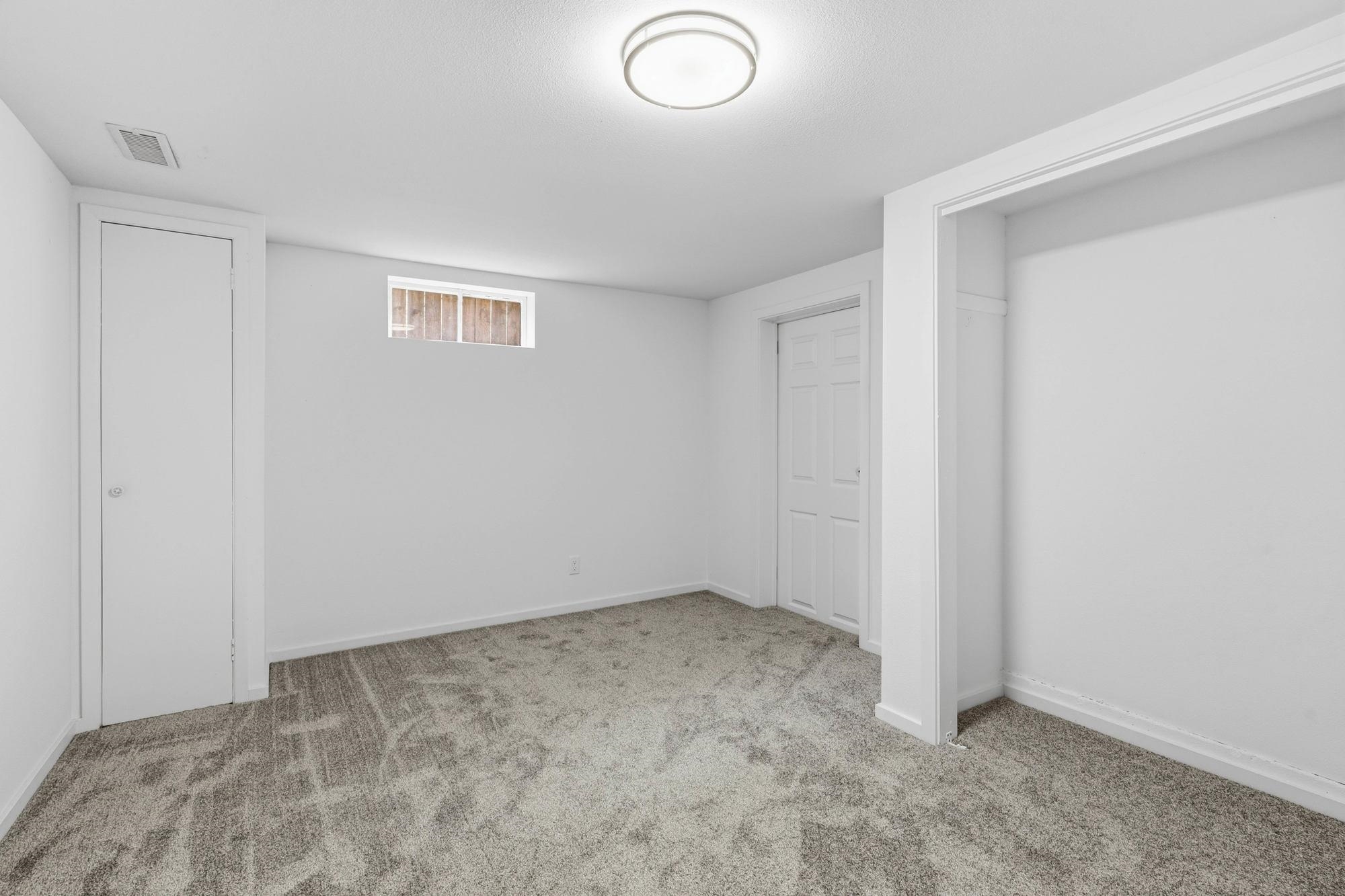 304 E Columbia Ave