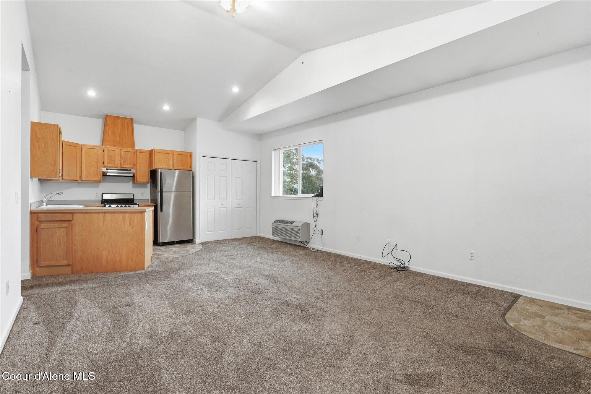 35 Fairway Dr, #C1 #C1