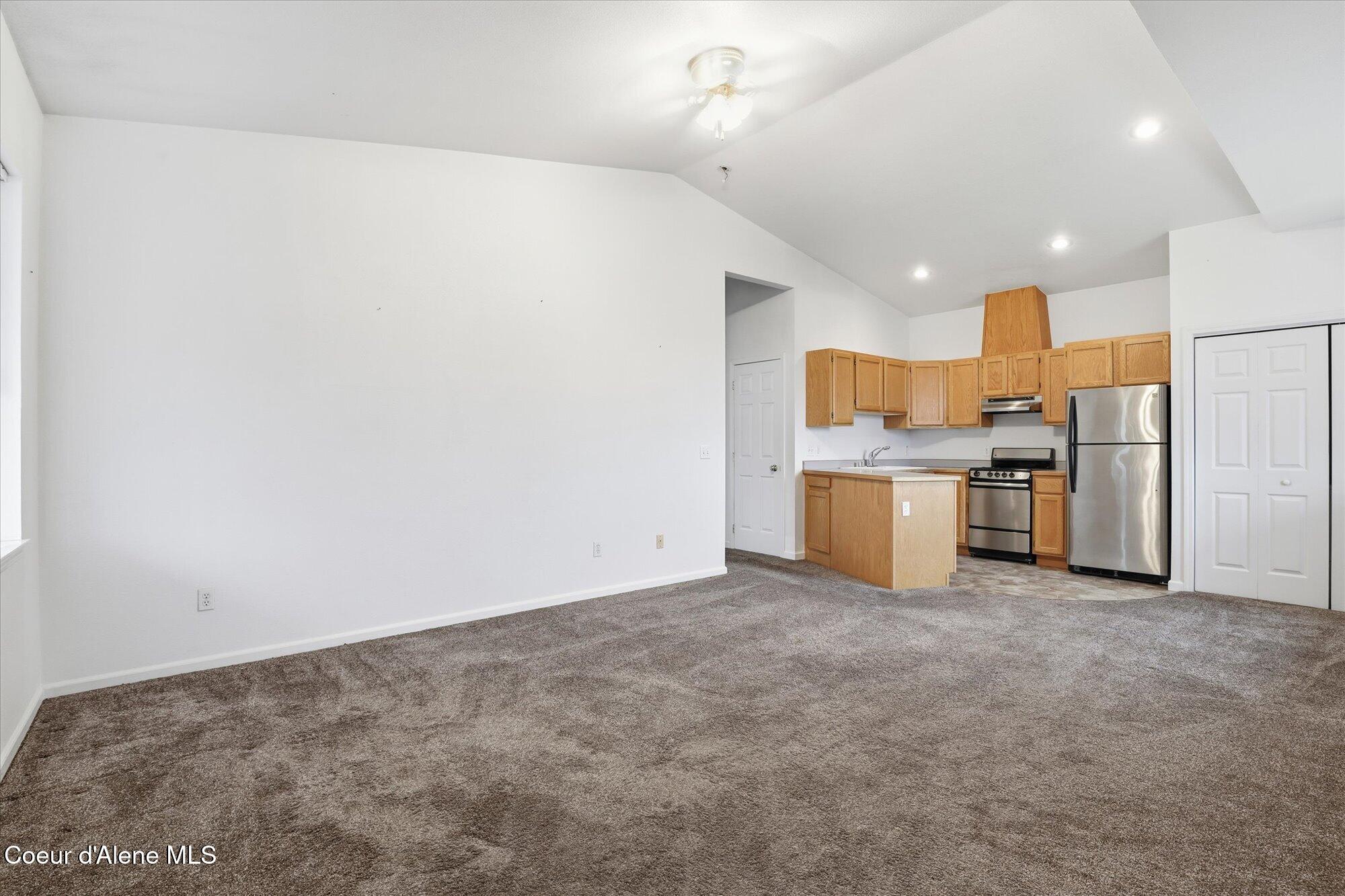 35 Fairway Dr, #C1 #C1