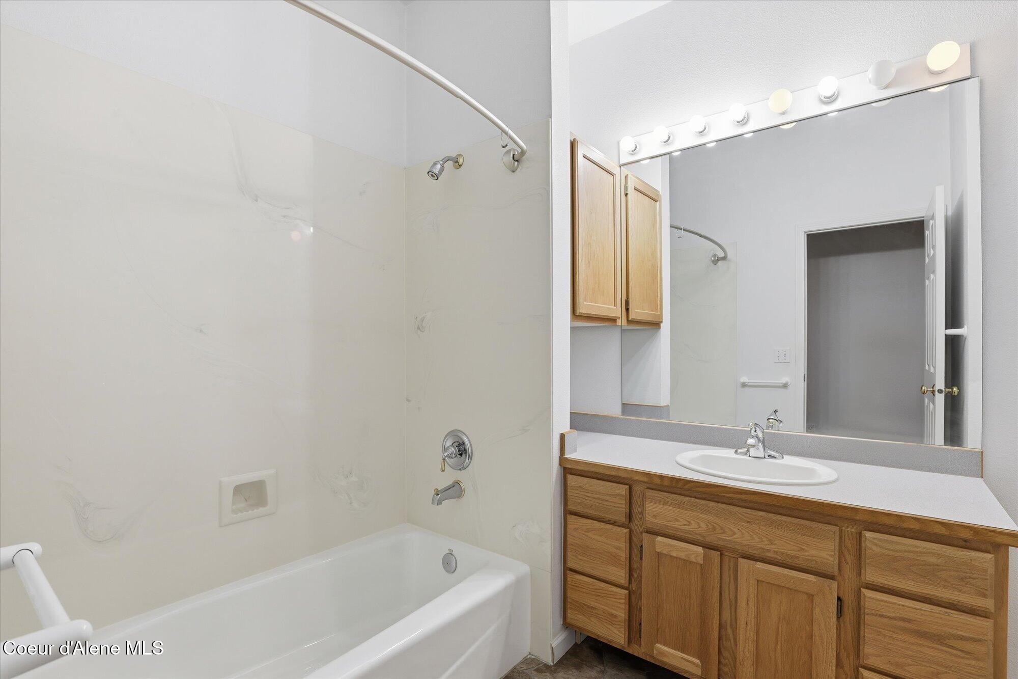 35 Fairway Dr, #C1 #C1