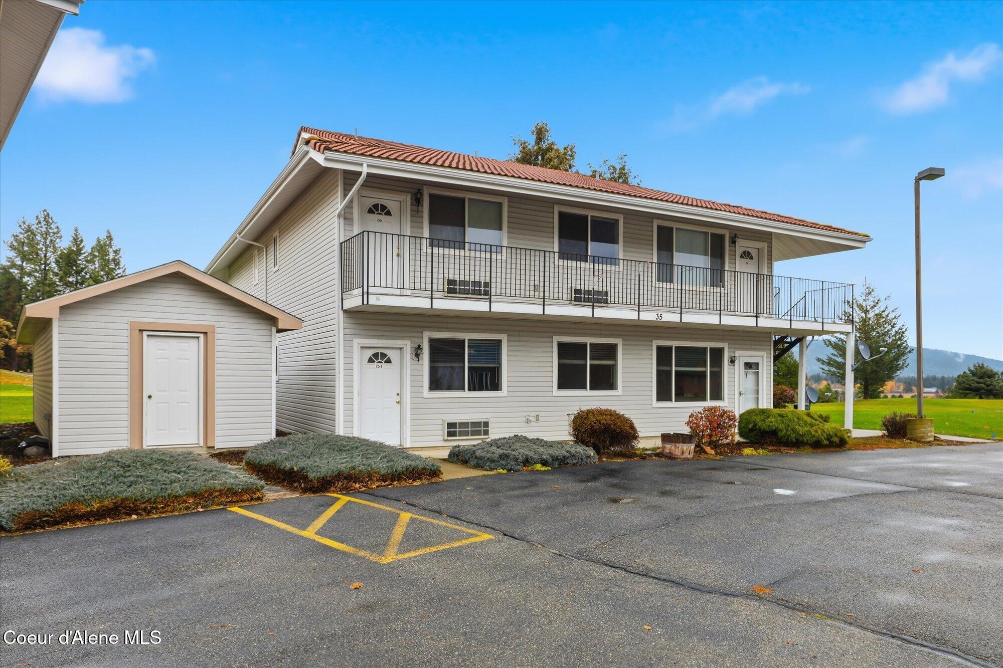 35 Fairway Dr, #C1 #C1