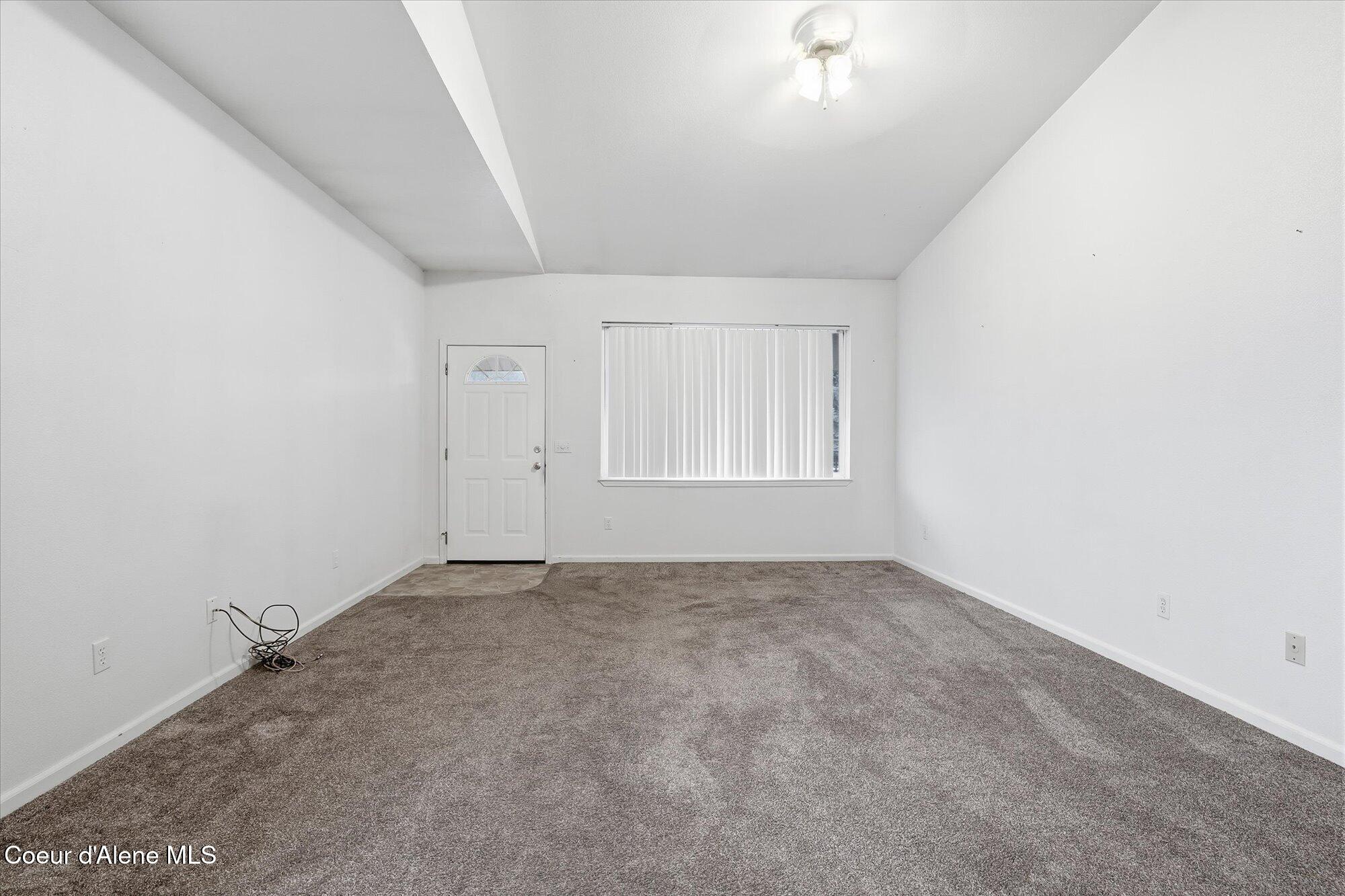 35 Fairway Dr, #C1 #C1