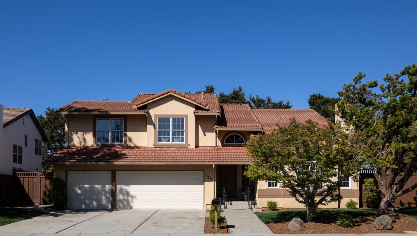 128 Mesa Verde WAY